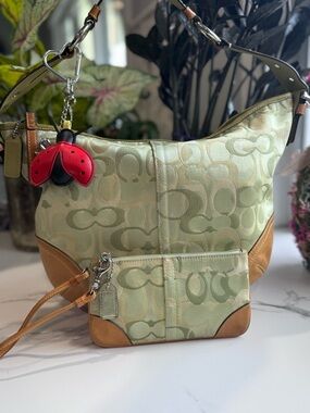 Coach Signature Green Optic Hobo Bag & Wristlet Set 🐞 💎 RARE